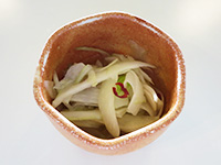 セロリの甘酢漬け