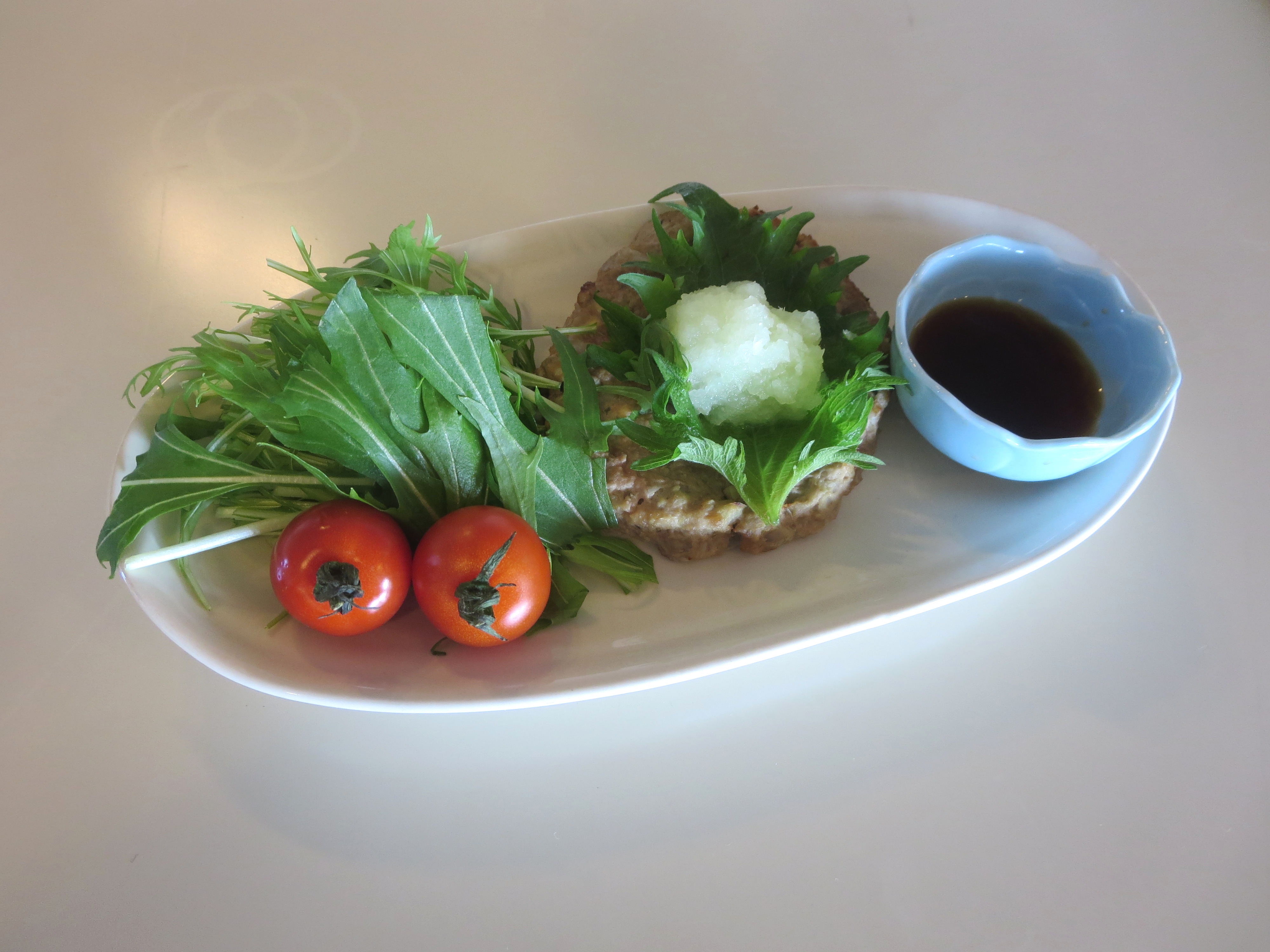 シャキシャキ蓮根の和風ハンバーグ